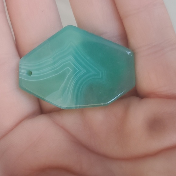 New Hand Carved Gemini Green Onyx Agate Pendant Amulet. - Picture 4 of 7